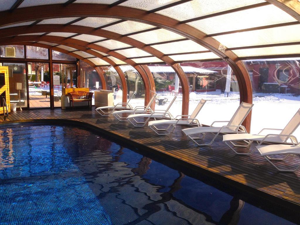 Hotel Del Lago Puigcerdà Exteriör bild